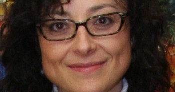 “Es más importante preocuparse por el niño pequeño, especialmente por el feto y el bebé, mucho antes de preocuparse por el chico que “no funciona” en la ESO” Rosina Uriarte
